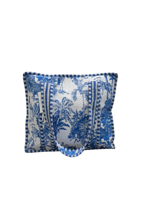 Palm Breeze Quilted Tote