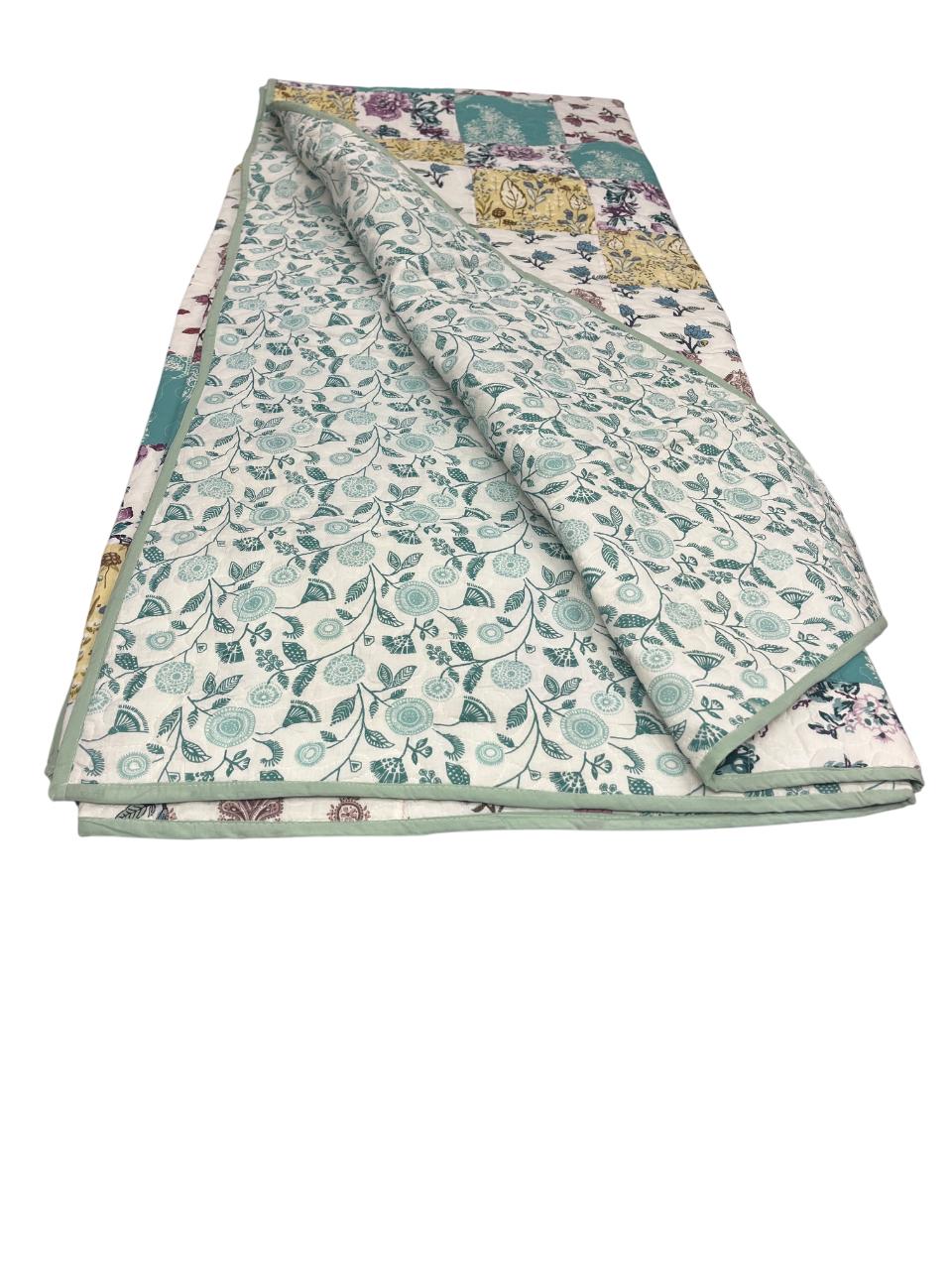 Vintage Floral Patchwork & Botanical Print: Reversible Cotton Queen Size Quilt