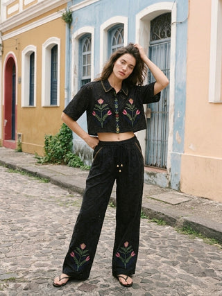 Floral Eyelet Embroidered Cropped Shirt- Artisanal Onyx Floral