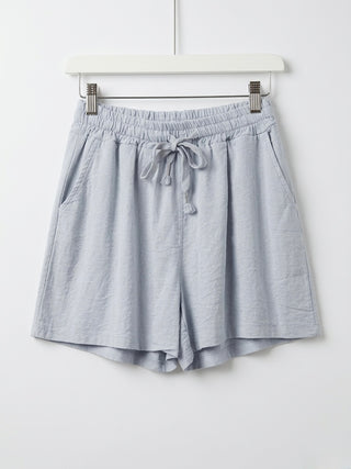 The Meadow Drift Shorts - Pale periwinkle.
