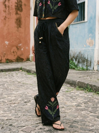 Floral Eyelet Embroidered Two-Piece Set- Artisanal Onyx Floral