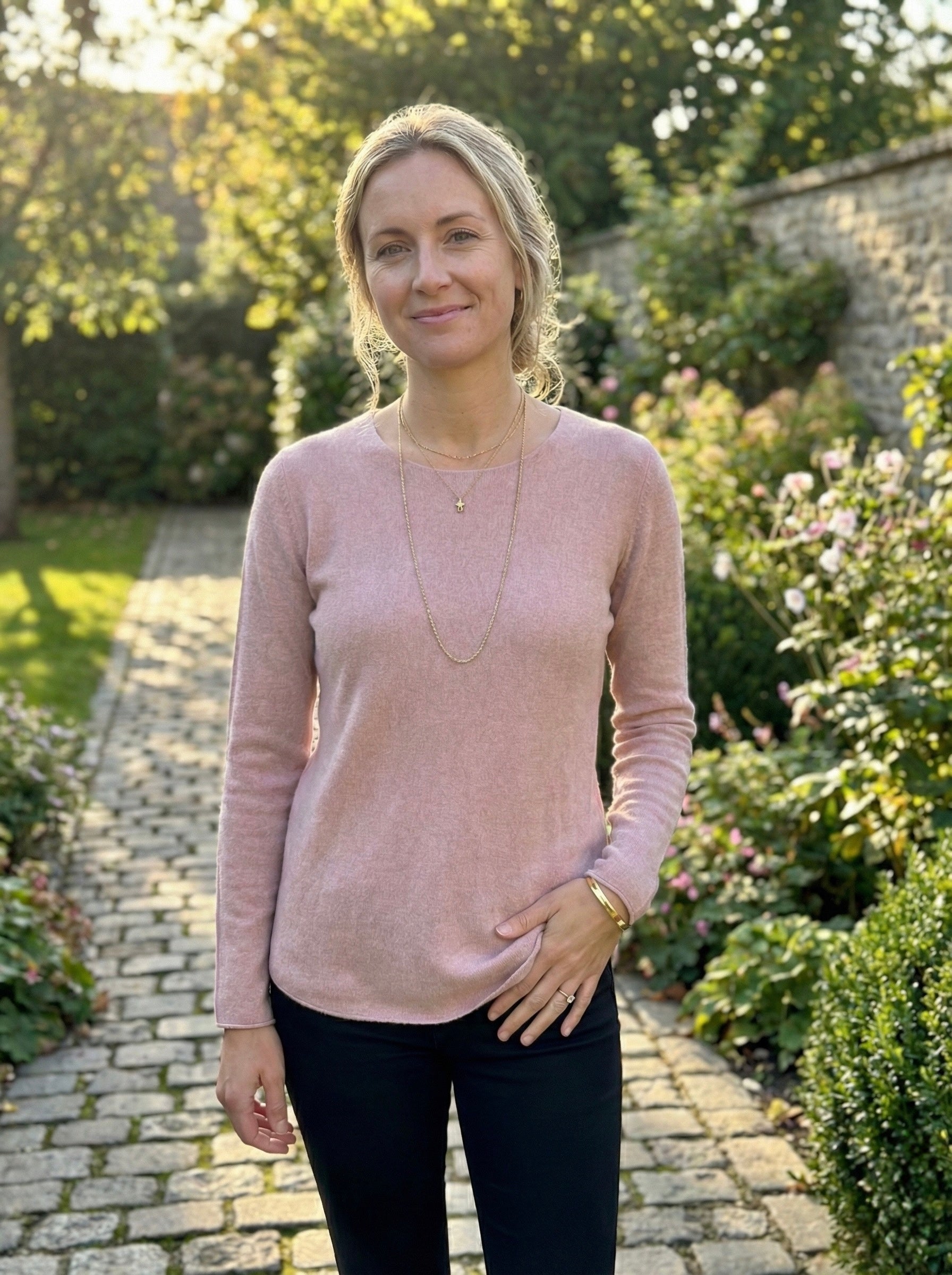 The Italian Soft Scoop Neck Sweater- Dusty Rose