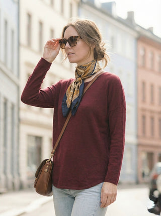 The Italian Soft Scoop Neck Sweater- Burgundy
