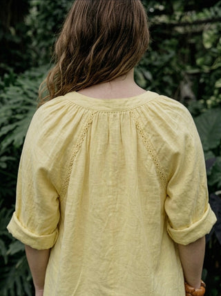 The Italian Linen Raglan Blouse- Custard