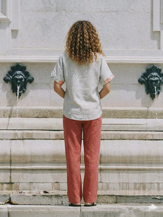 PRINTED LINEN BLOUSE WITH BUCKLE DETAIL- OATMEAL