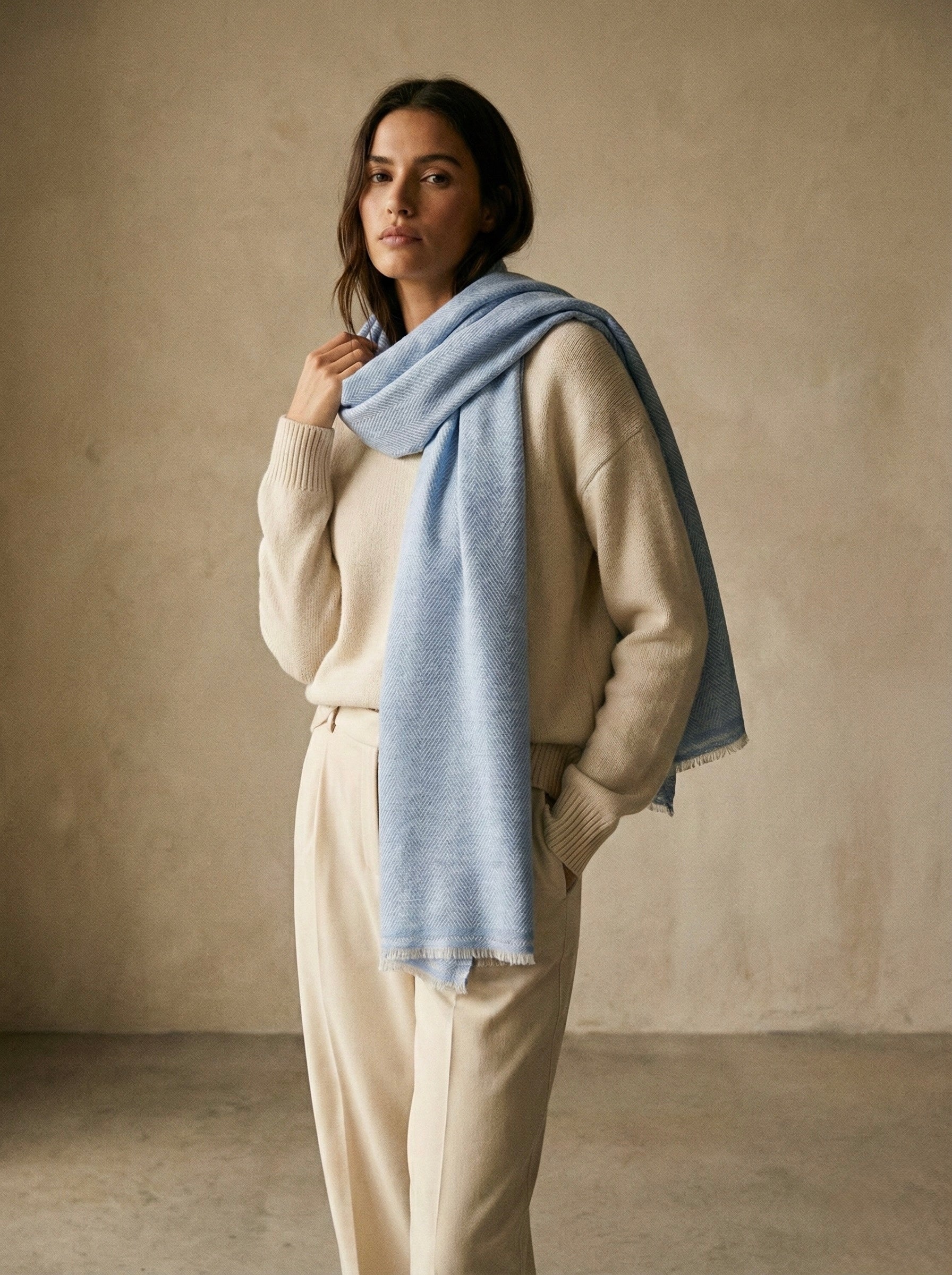 The Azure Herringbone Wrap – Exclusive Cashmere Touch