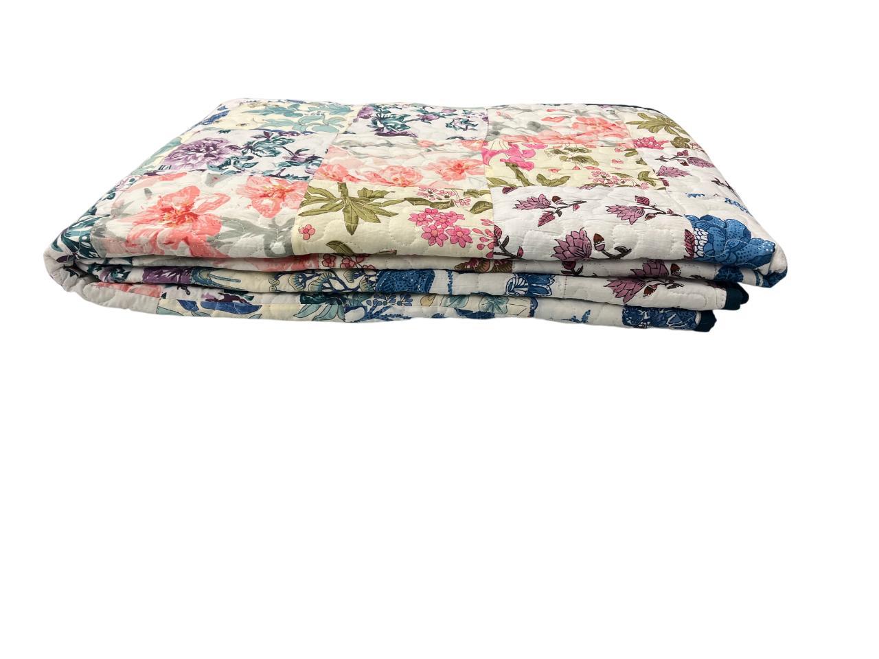 Whispers of Aqua: Reversible Twin Cotton Quilt