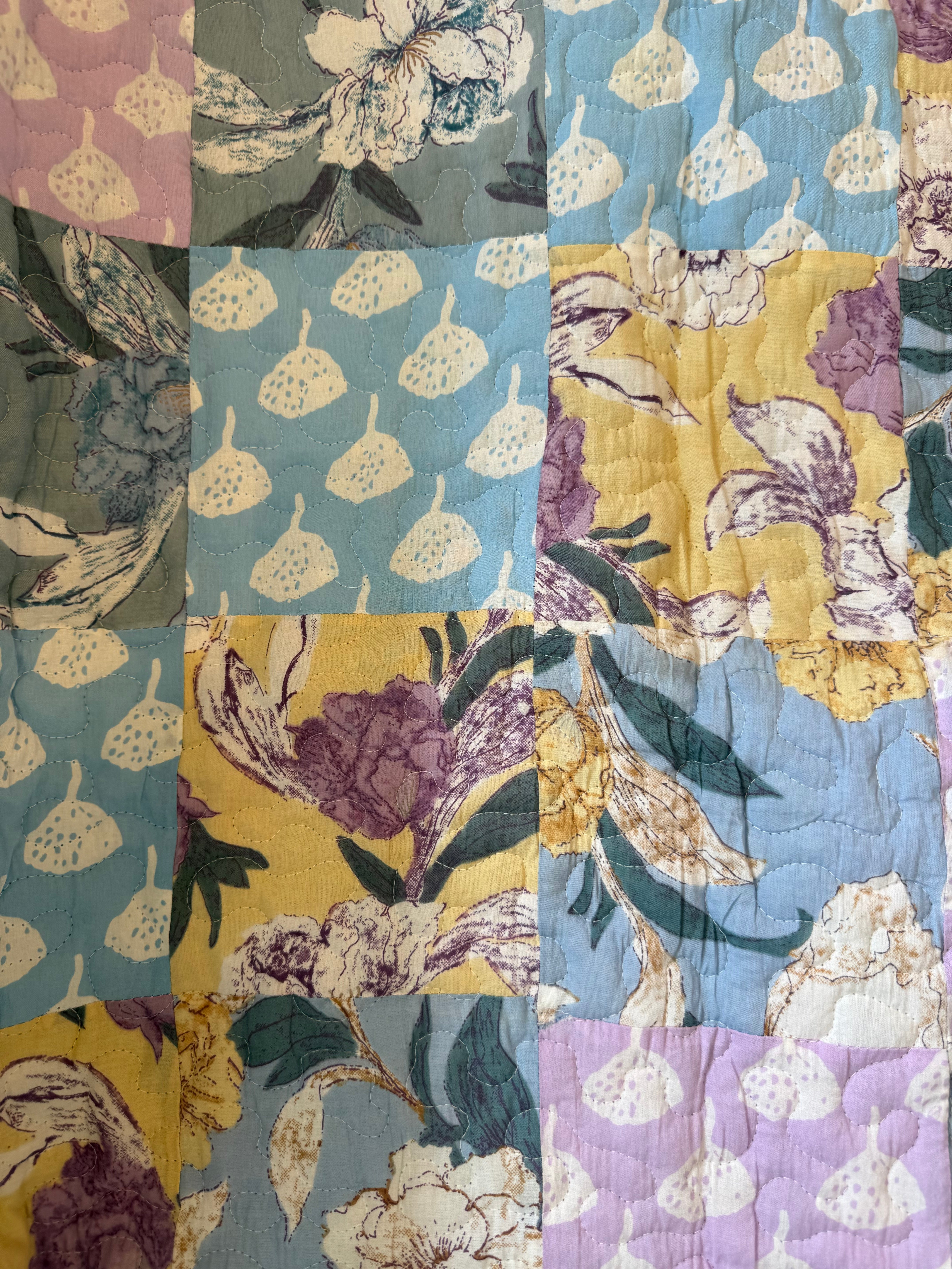 Botanic Quilt Botanical Patchwork Reversible Twin Sized Quilt – CharmingParrot