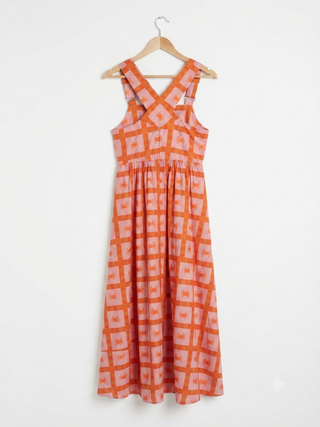 The Coastal Crab Pinafore