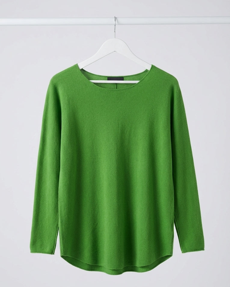The Italian Soft Scoop Neck Sweater – Apple Green