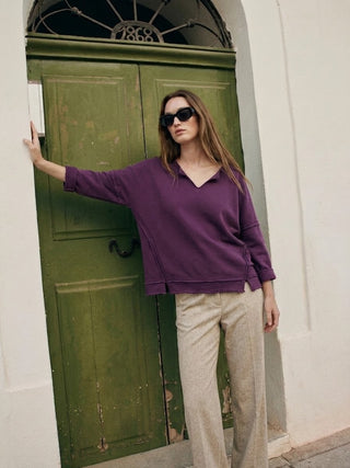 Relaxed-Fit Sweatshirt- Deep Plum