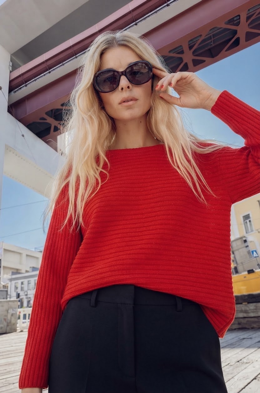 Ribbed Boatneck Sweater - Red