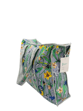 Cotton Quilted Reversible Handmade Tote Bags and Zipper Tote Bags with pocket