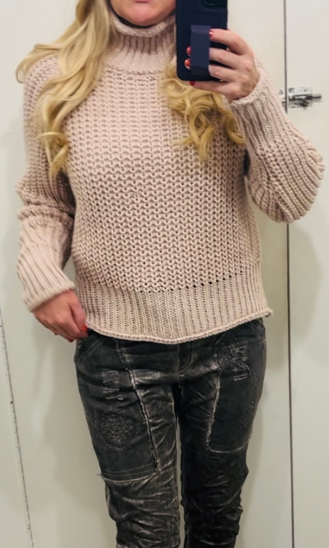 Tempus Knit Turtleneck Sweater