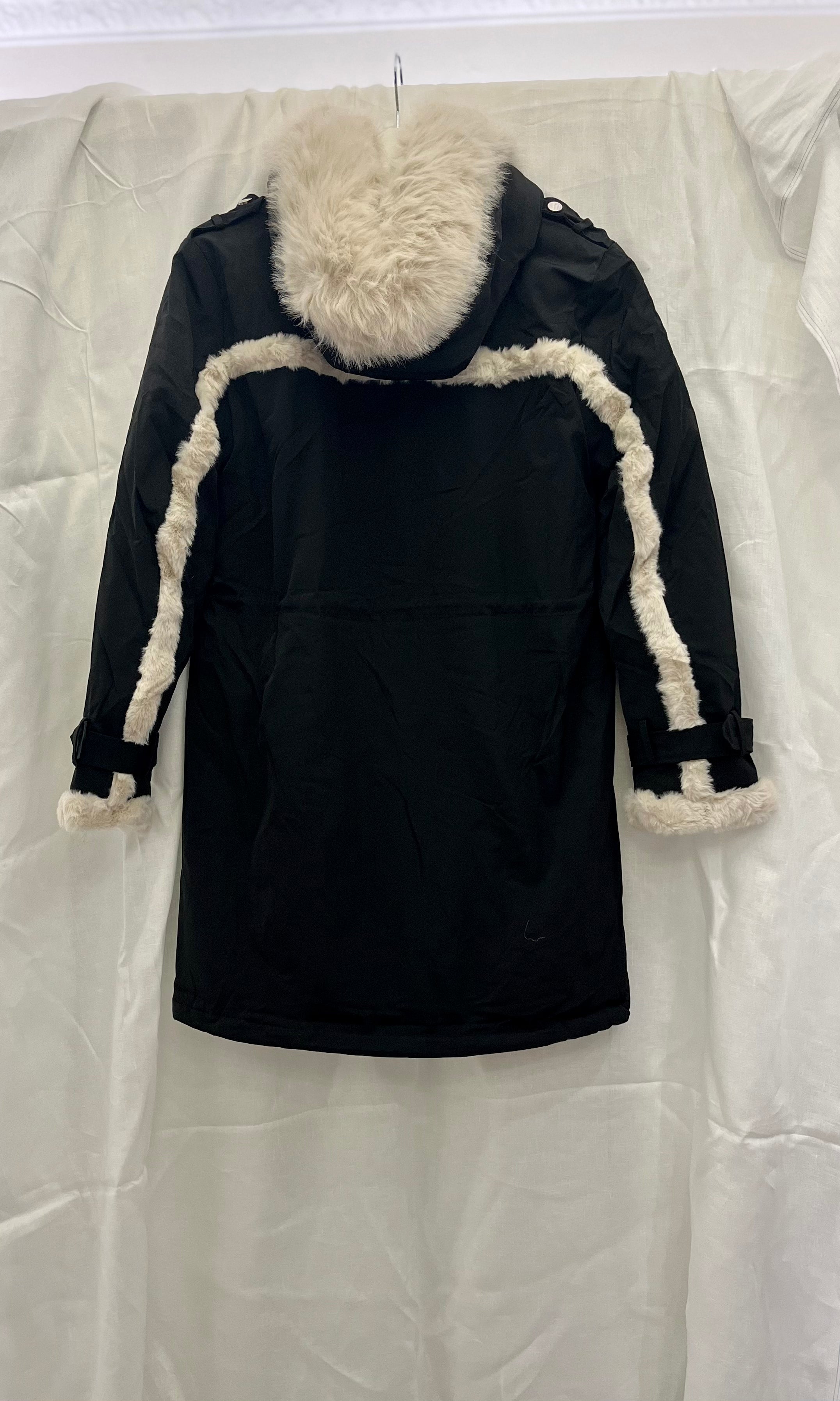 Dina Black Coat with Faux Fur and Hood