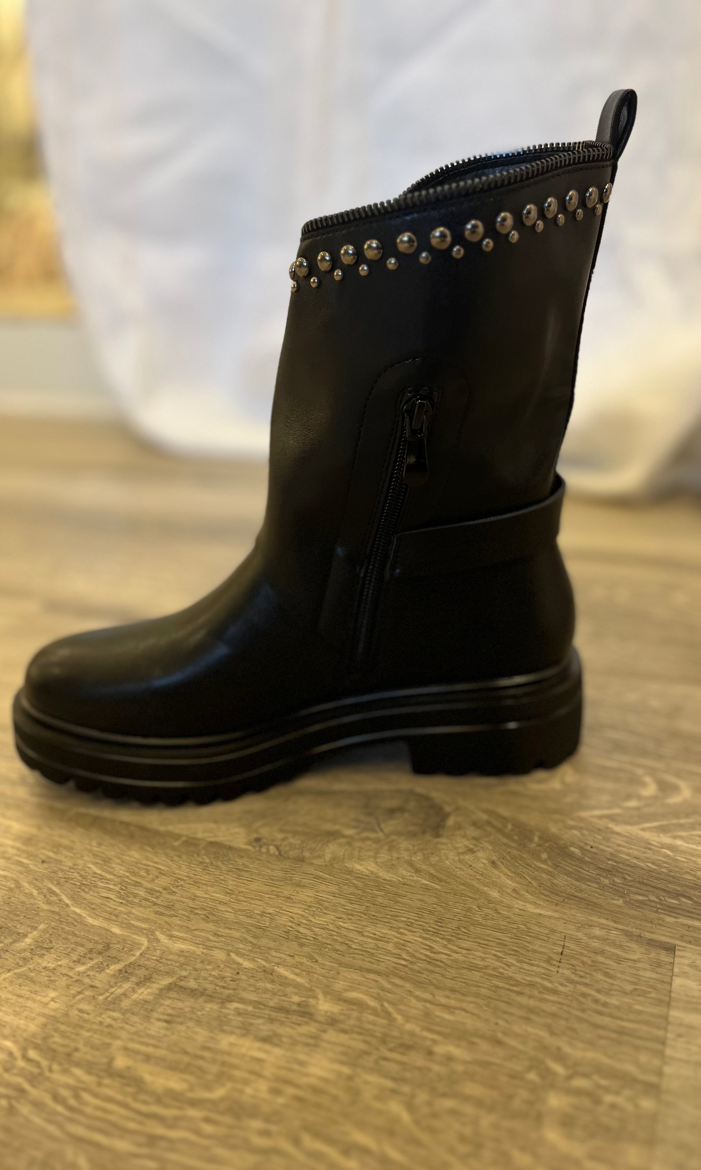 Rikki Studded Boot