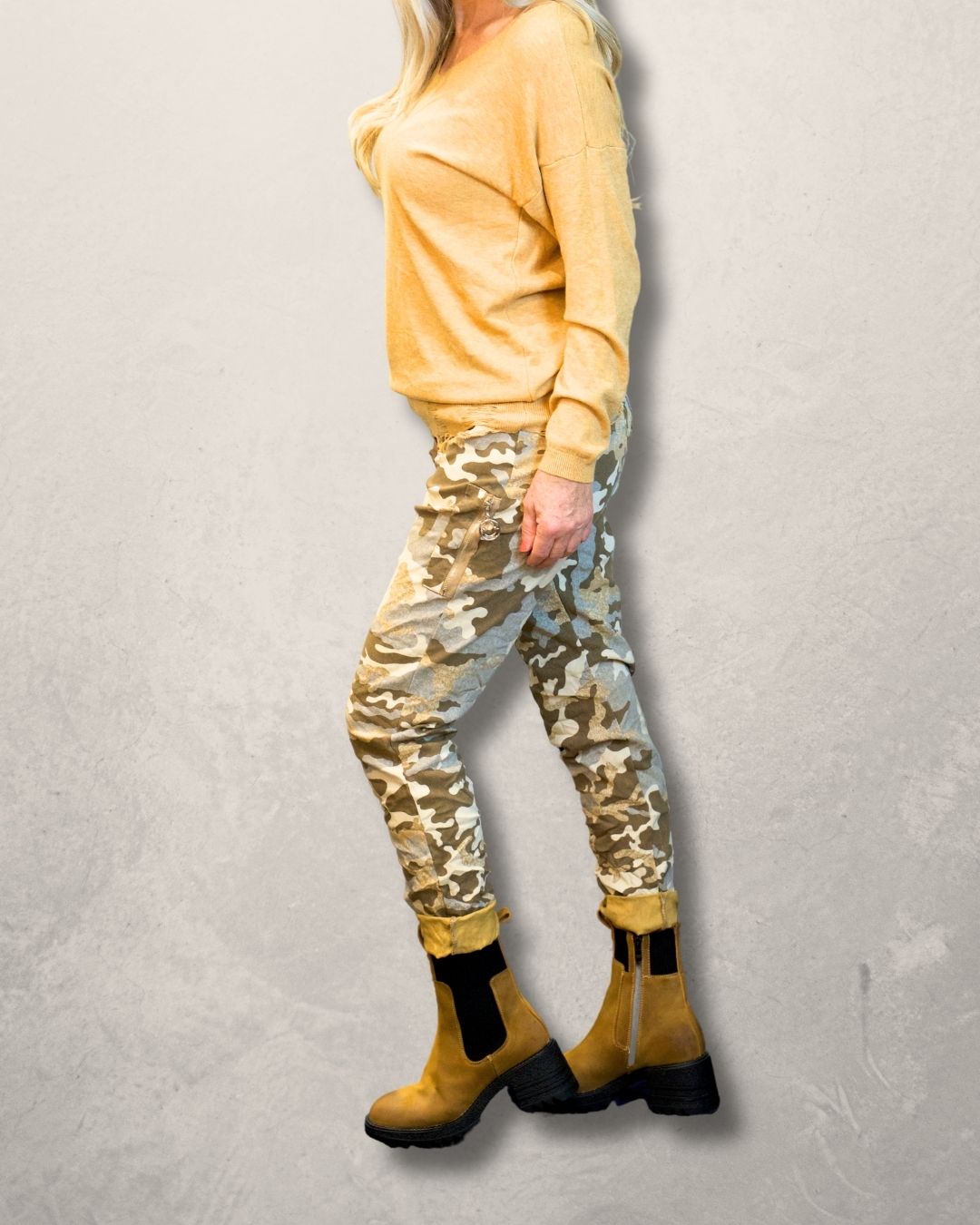 Connie Camoflage Joggers with Pockets and and Side Zipper