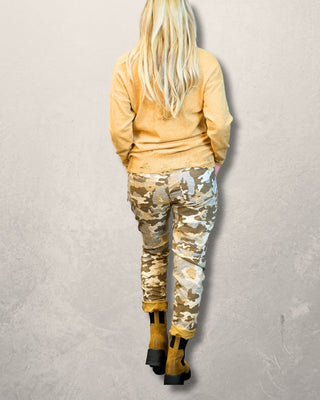 Connie Camoflage Joggers with Pockets and and Side Zipper